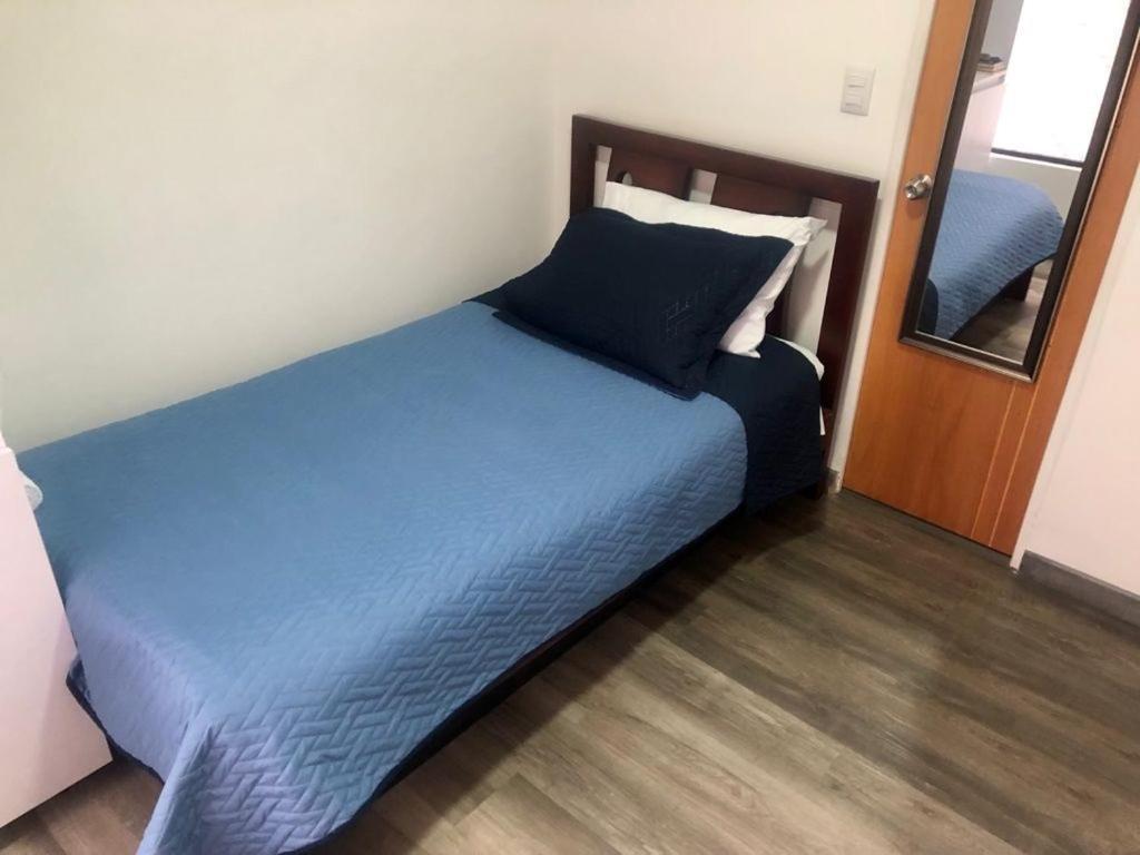 Apto Privado Cerca Al Aeropuerto -Transporte Disponible Bogotá Eksteriør billede